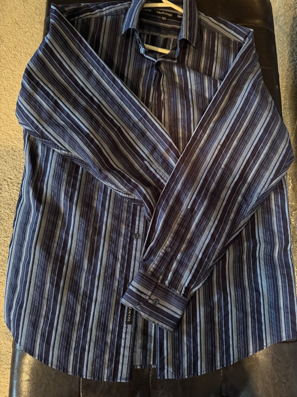 Striped Button-Up Shirt in Navy and Light Blue size L in great condition